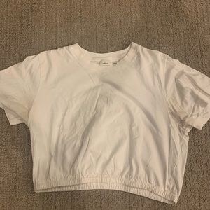 White Aritzia cropped t-shirt